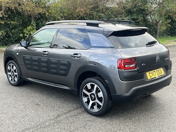 Used Citroen C4 Cactus 2017 for sale - 76397064: Photo