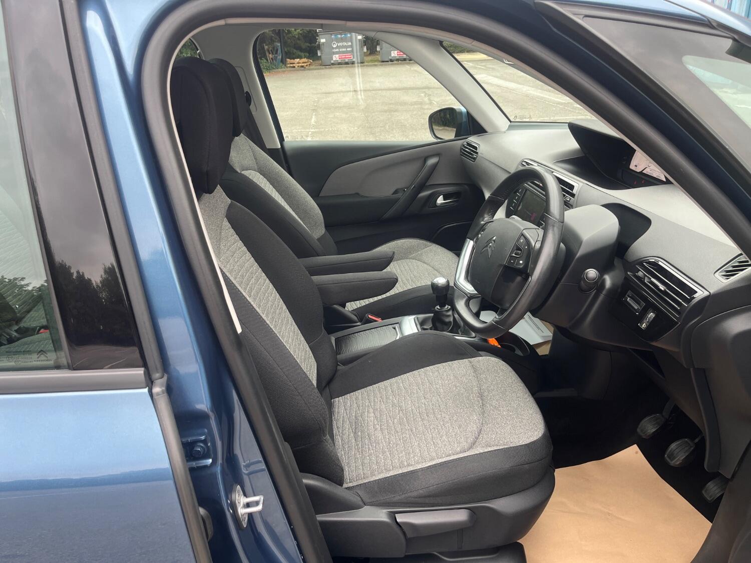 Used Citroen C4 Picasso 2016 for sale - 76769251: Photo 10