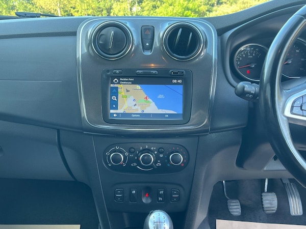 Used Dacia Sandero Stepway 2018 for sale - 75299815: Photo 12