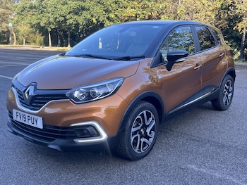 Used Renault Captur 2019 for sale - 75820916: Photo