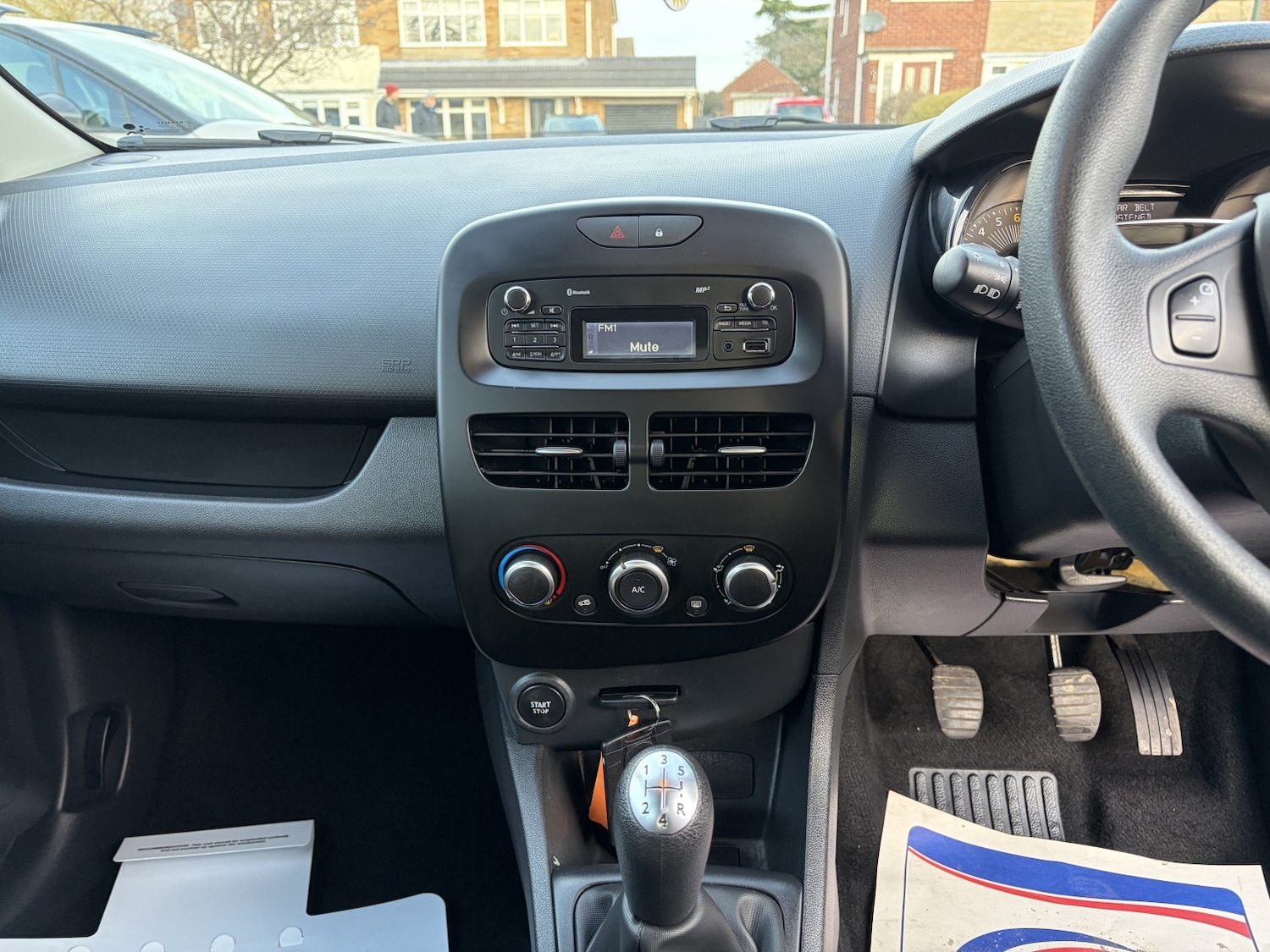 Used Renault Clio 2015 for sale - 77478070: Photo 13