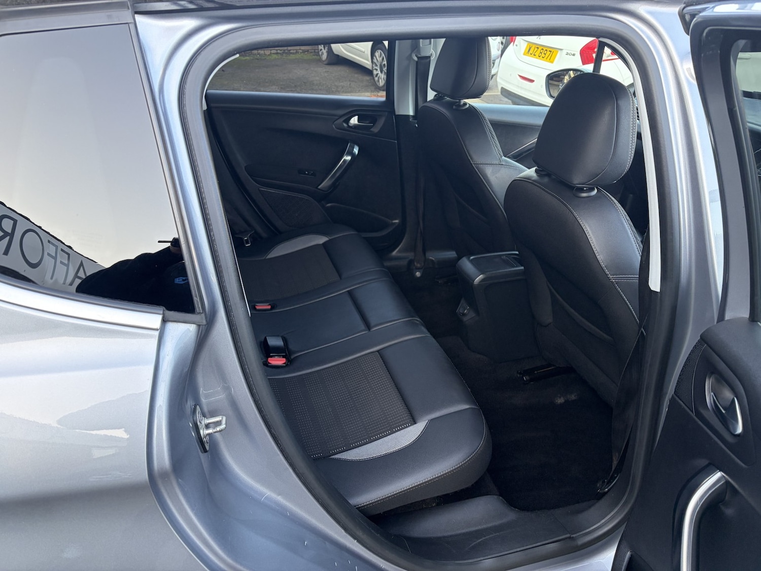 Used Peugeot 2008 2018 for sale - 77535865: Photo 11