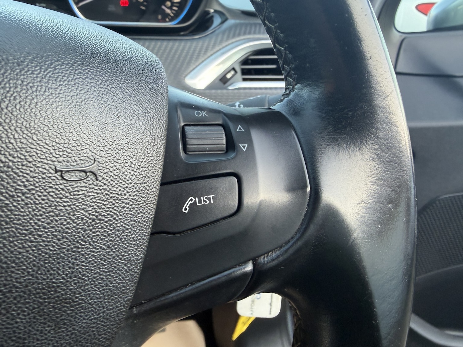 Used Peugeot 2008 2018 for sale - 77535865: Photo 15