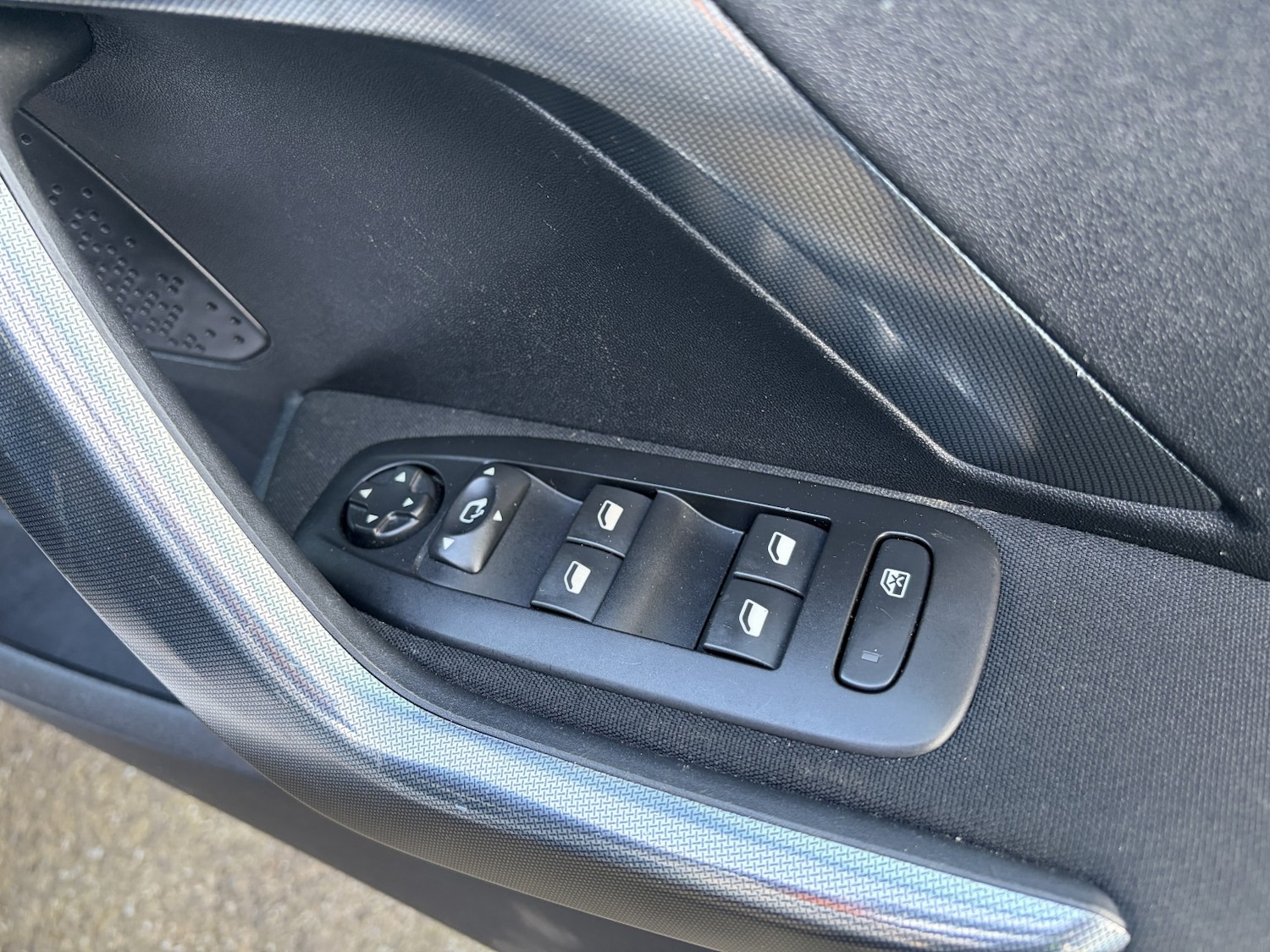 Used Peugeot 2008 2018 for sale - 77535865: Photo 16