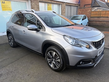 Used Peugeot 2008 2018 for sale - 77535865: Photo