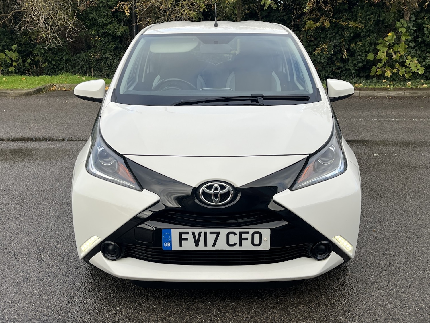 Used Toyota AYGO 2017 for sale - 76387284: Photo 2