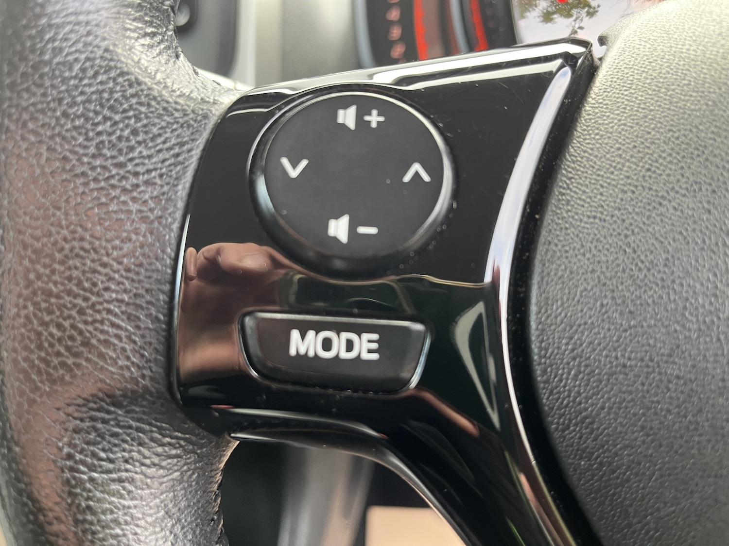 Used Toyota AYGO 2017 for sale - 76387284: Photo 8