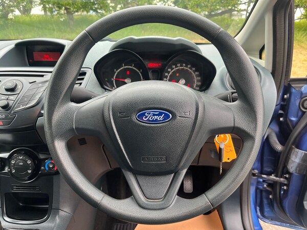 Used Ford Fiesta 2010 for sale - 74413396: Photo 11