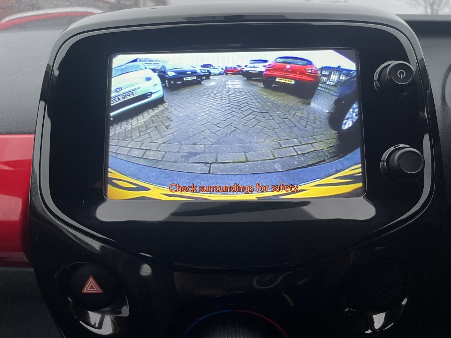 Used Toyota AYGO 2015 for sale - 77342651: Photo 11