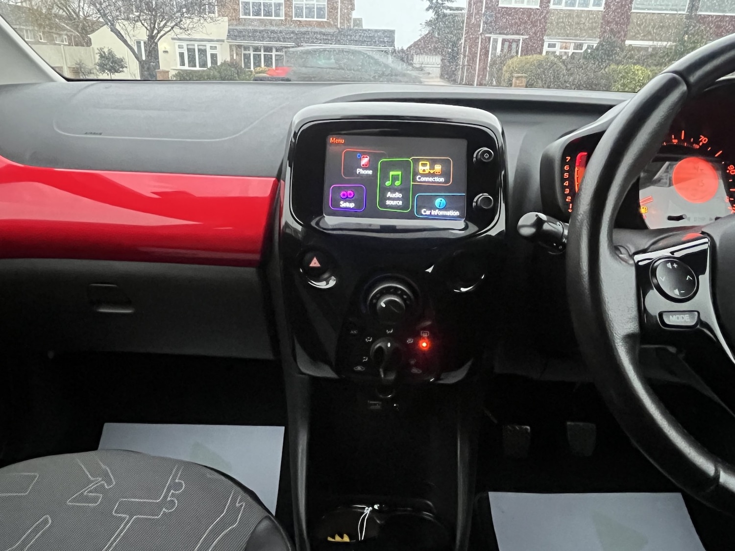 Used Toyota AYGO 2015 for sale - 77342651: Photo 16