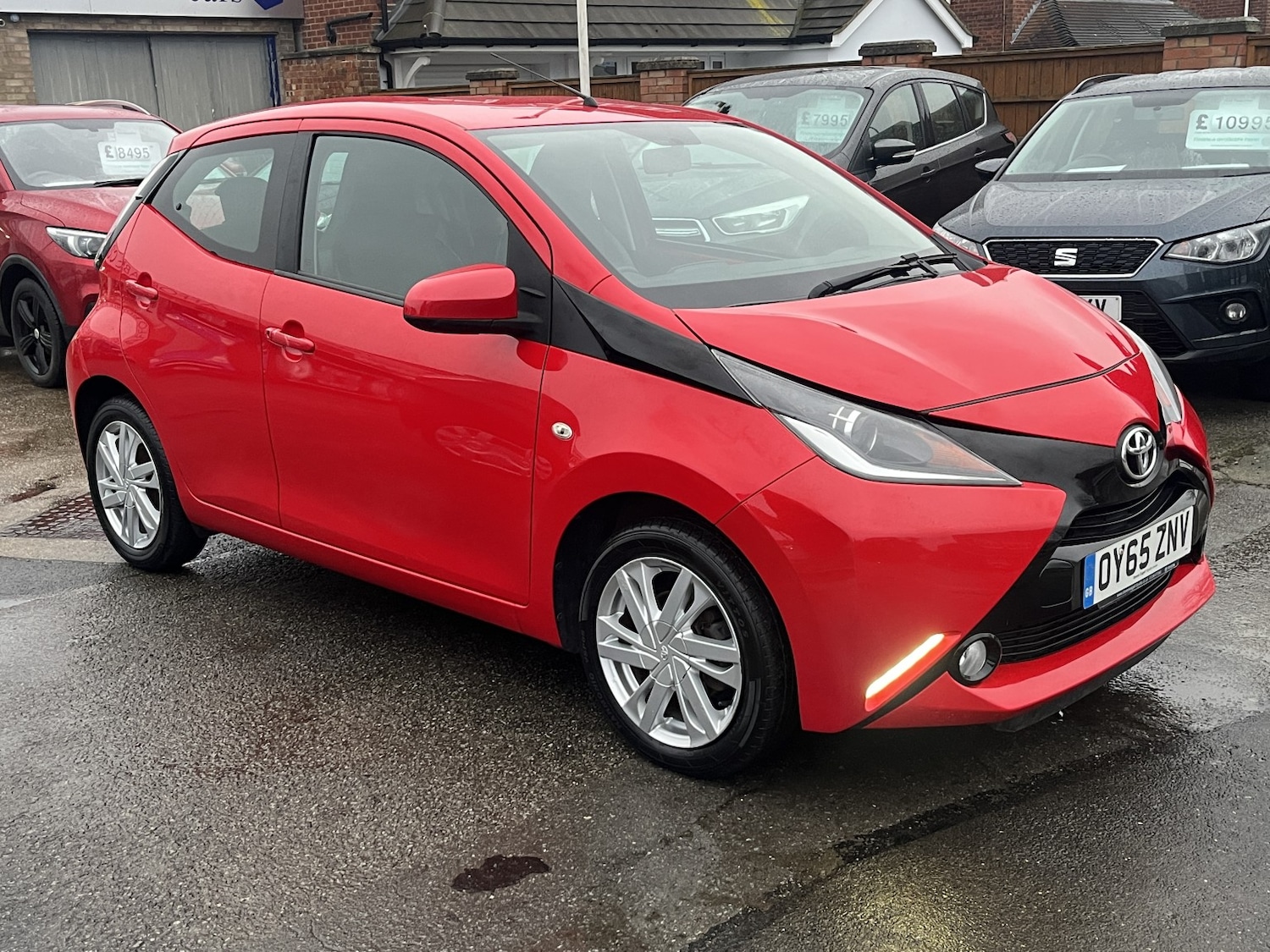 Used Toyota AYGO 2015 for sale - 77342651: Photo 4