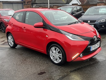 Used Toyota AYGO 2015 for sale - 77342651: Photo