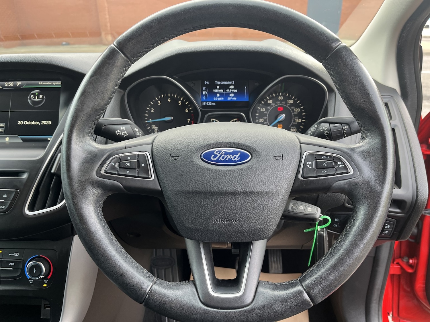 Used Ford Focus 2015 for sale - 76397132: Photo 10