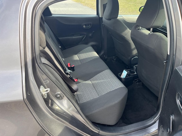 Used Toyota Yaris 2013 for sale - 74413483: Photo 13