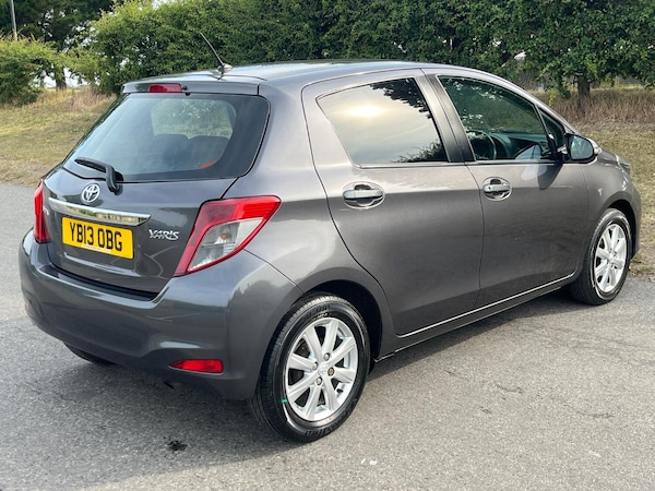 Used Toyota Yaris 2013 for sale - 74413483: Photo 7