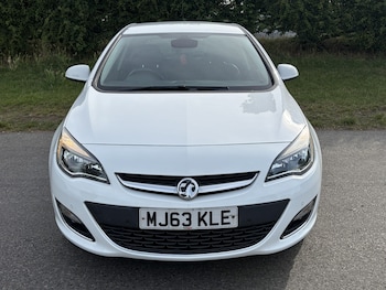 Used Vauxhall Astra 2013 for sale - 78944882: Photo