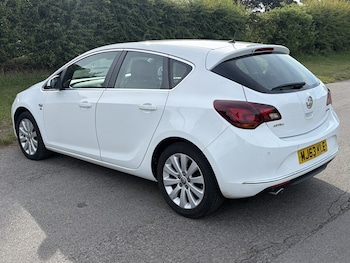 Used Vauxhall Astra 2013 for sale - 78944882: Photo