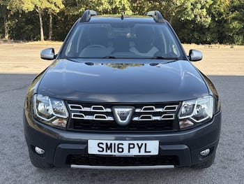 Used Dacia Duster 2016 for sale - 79483334: Photo