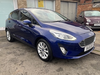 Used Ford Fiesta 2018 for sale - 77001507: Photo