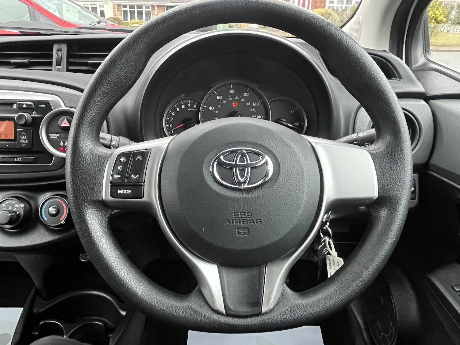 Used Toyota Yaris 2012 for sale - 77478071: Photo 13