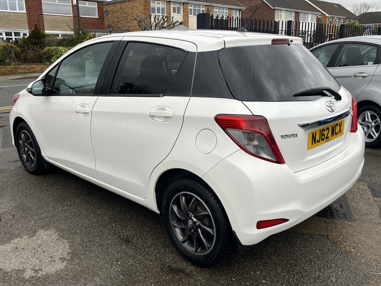 Used Toyota Yaris 2012 for sale - 77478071: Photo 5