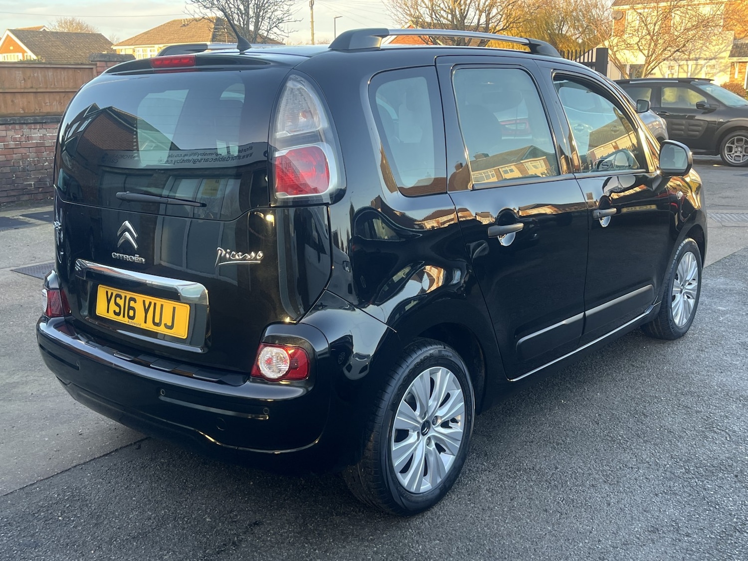 Used Citroen C3 Picasso 2016 for sale - 76699330: Photo 6