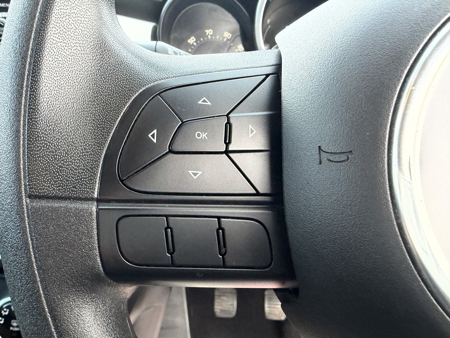 Used Fiat 500X 2016 for sale - 77303604: Photo 11