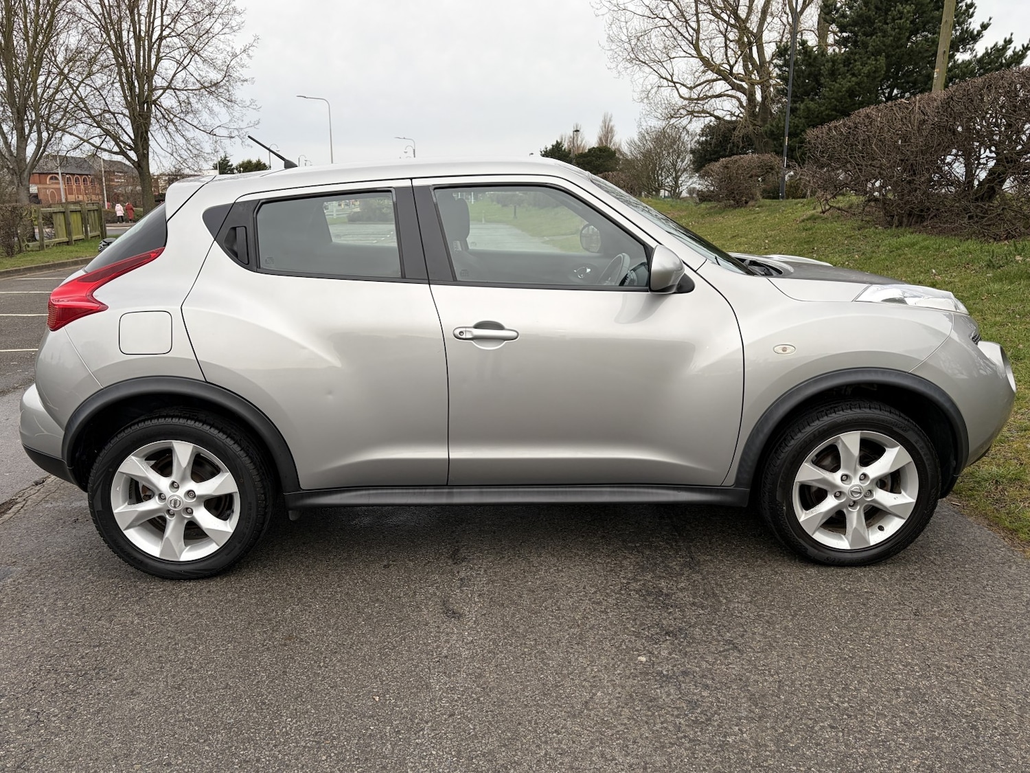 Used Nissan Juke 2011 for sale - 77478080: Photo 9
