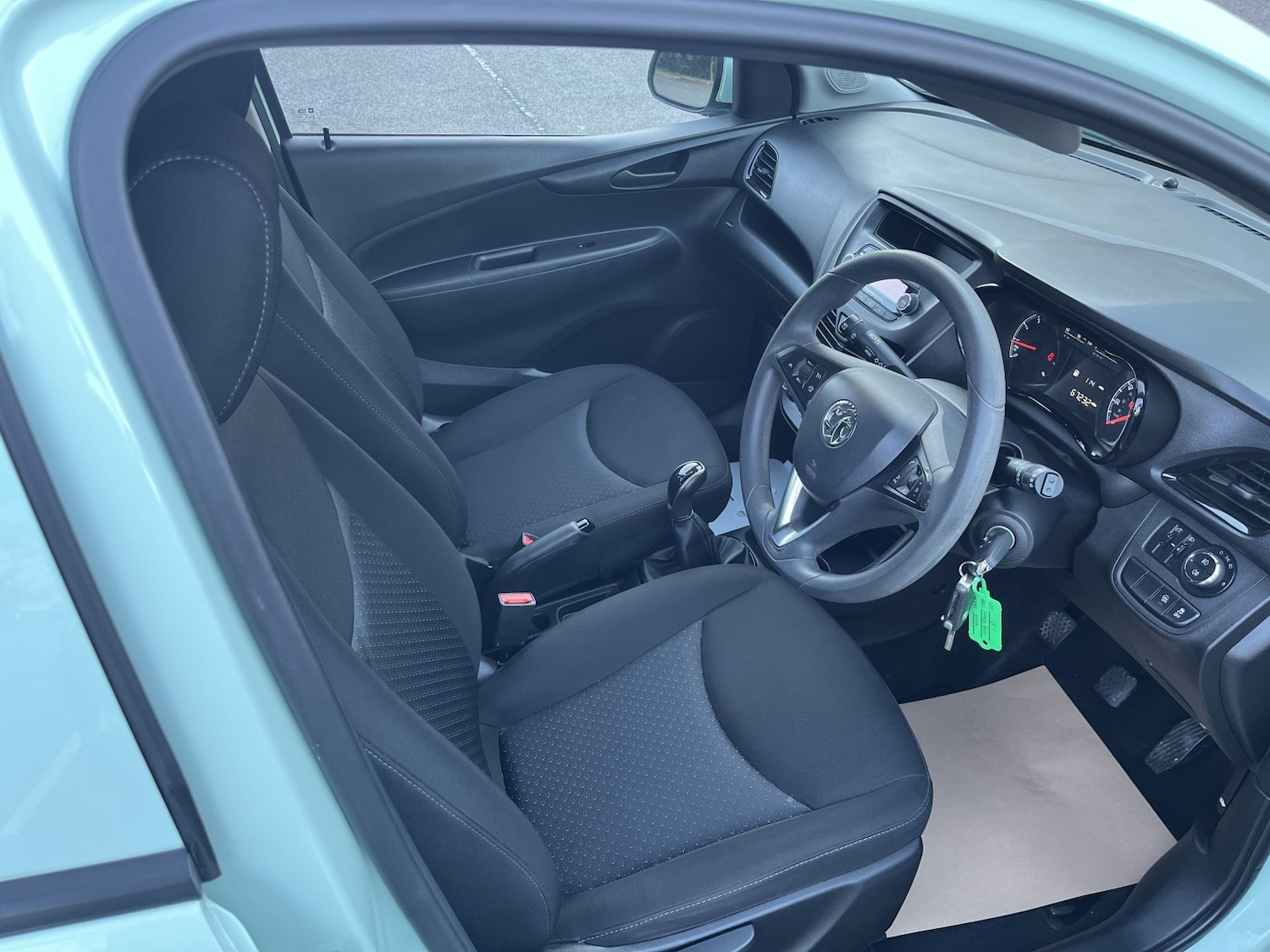 Used Vauxhall Viva 2016 for sale - 76070401: Photo 10