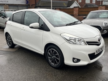 Used Toyota Yaris 2012 for sale - 78285545: Photo
