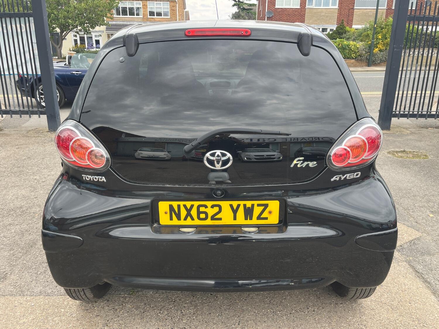 Used Toyota AYGO 2012 for sale - 77464776: Photo 6