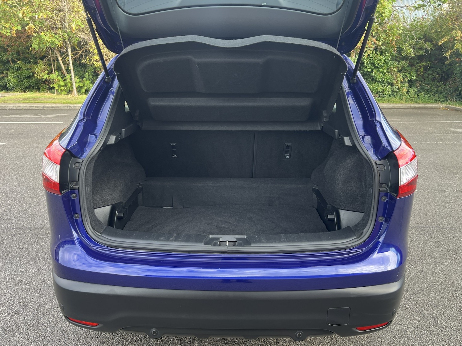 Used Nissan Qashqai 2017 for sale - 75705988: Photo 8