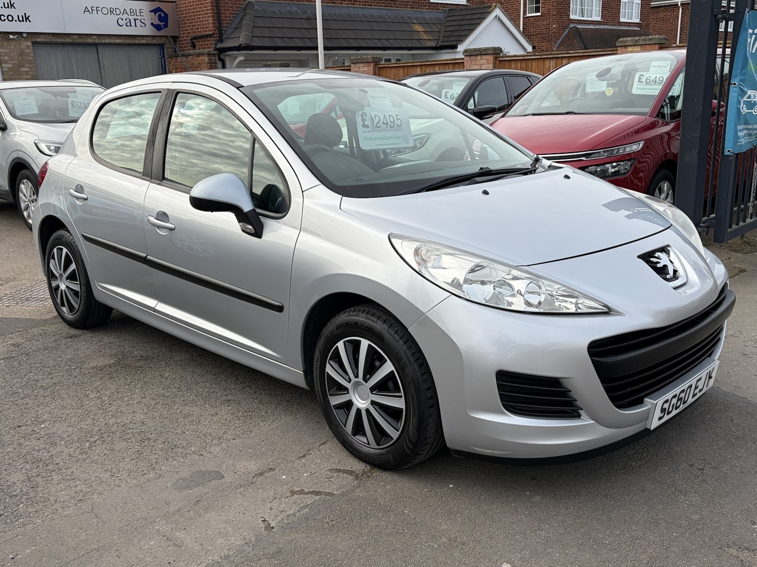 Used Peugeot 207 2010 for sale - 77983722: Photo 3