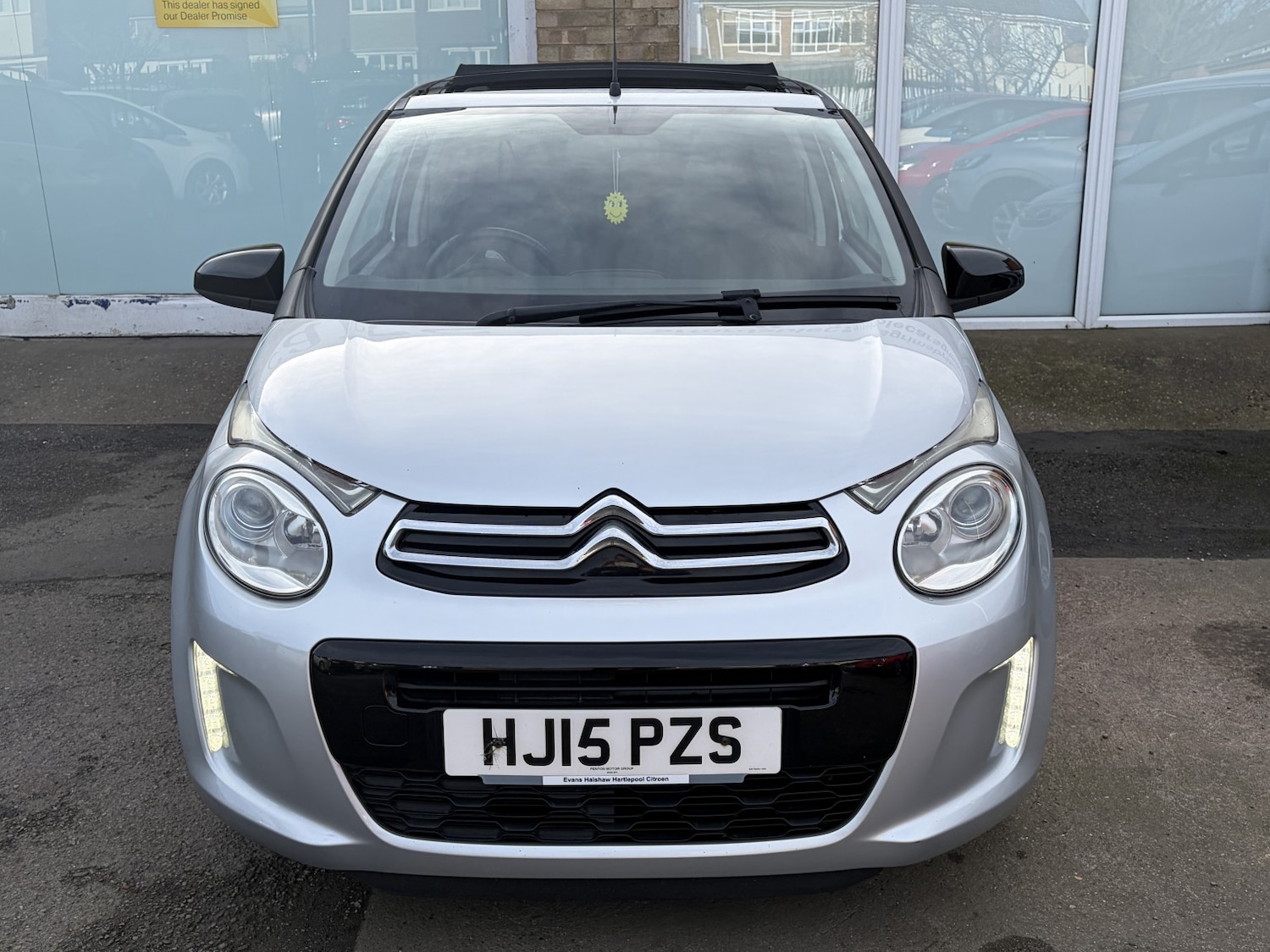 Used Citroen C1 2015 for sale - 77438389: Photo 2
