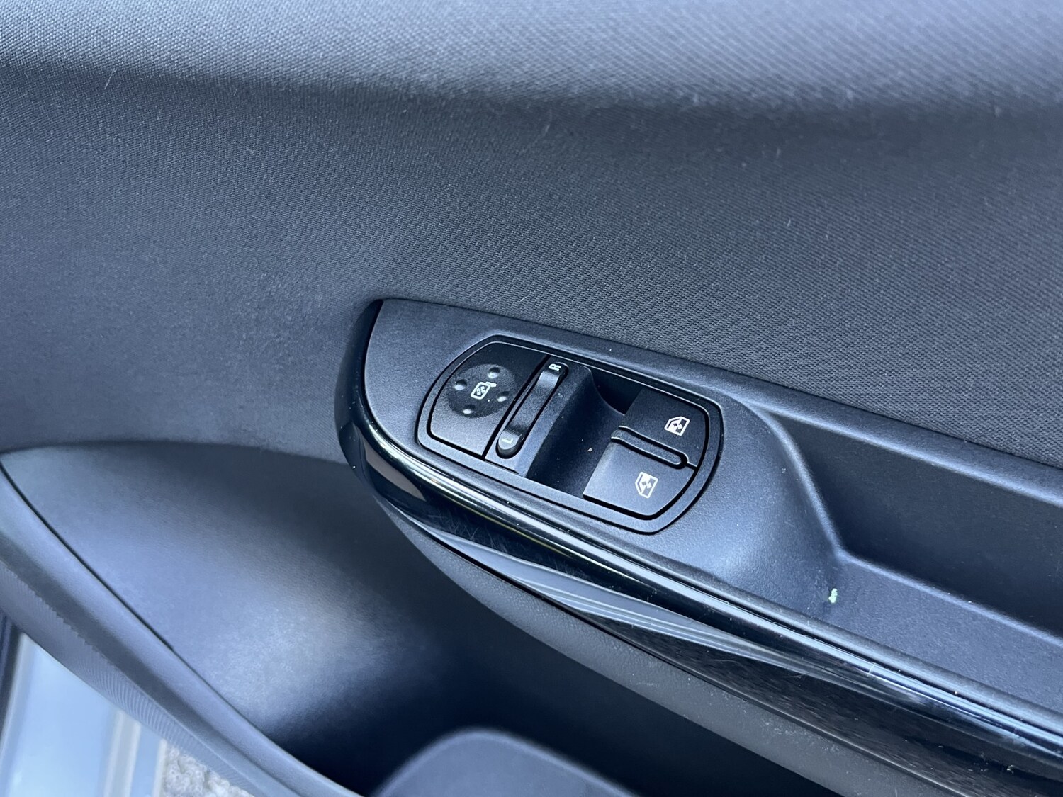 Used Vauxhall Corsa 2017 for sale - 75592962: Photo 16