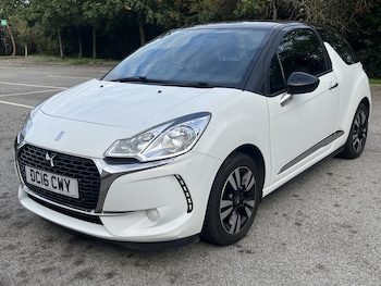 DS Automobiles - DS 3