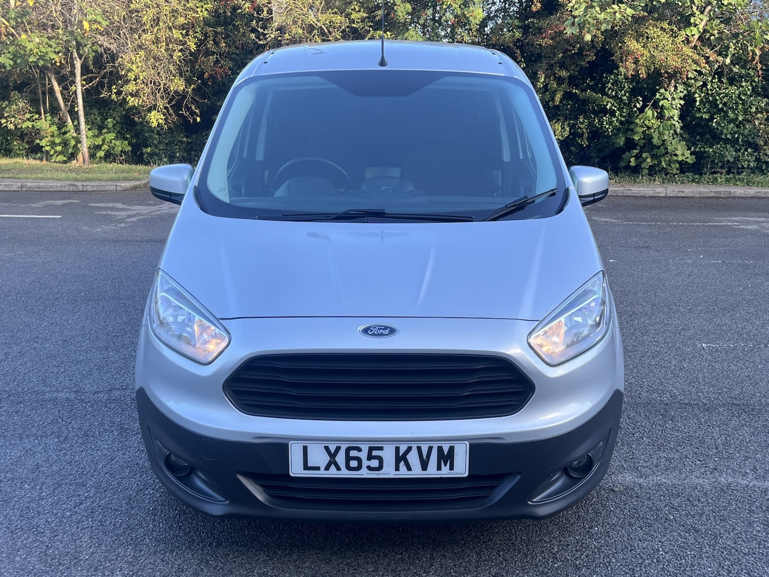 Used Ford Transit Courier 2015 for sale - 77342600: Photo 2