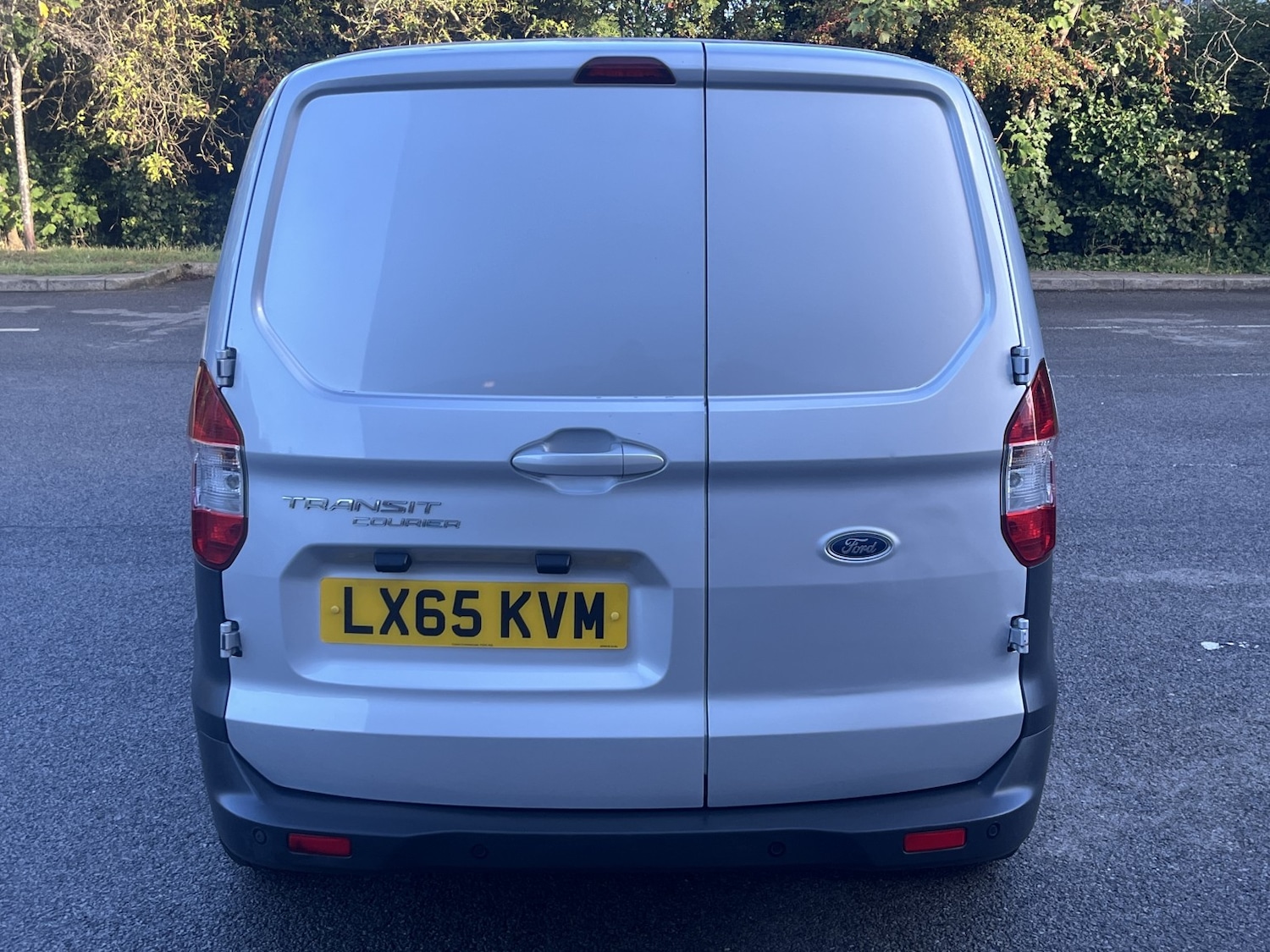 Used Ford Transit Courier 2015 for sale - 77342600: Photo 5