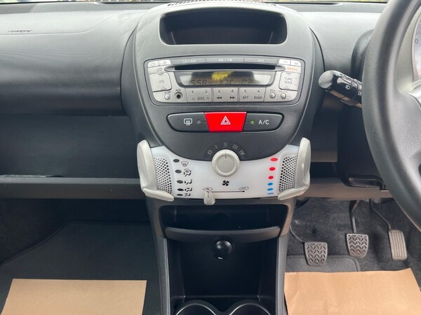 Used Toyota AYGO 2012 for sale - 75289245: Photo 12