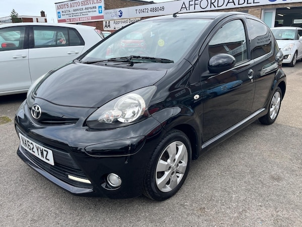 Used Toyota AYGO 2012 for sale - 75289245: Photo 1