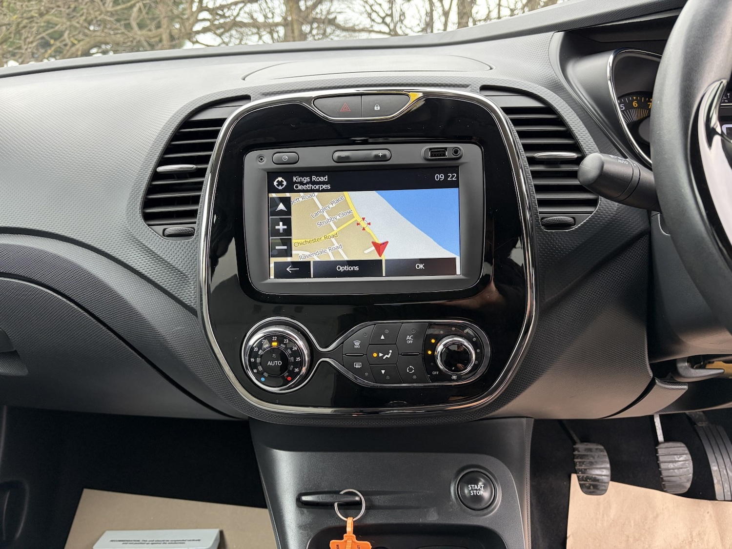 Used Renault Captur 2014 for sale - 77478069: Photo 14