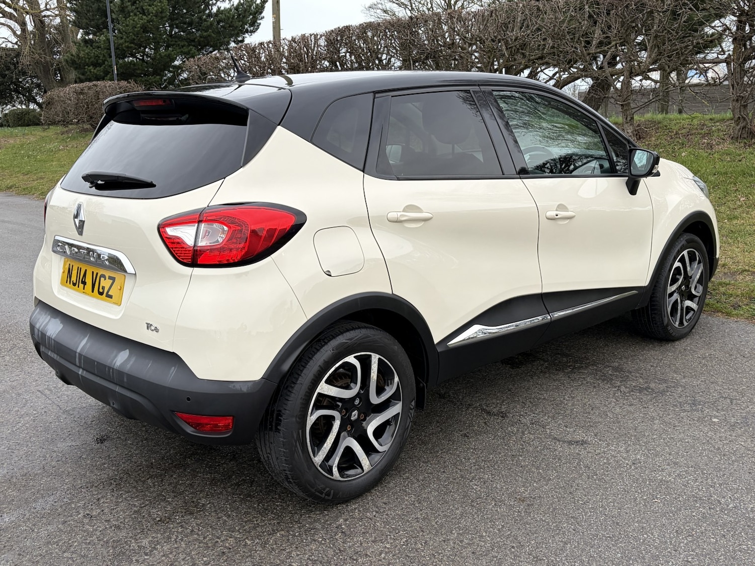 Used Renault Captur 2014 for sale - 77478069: Photo 8