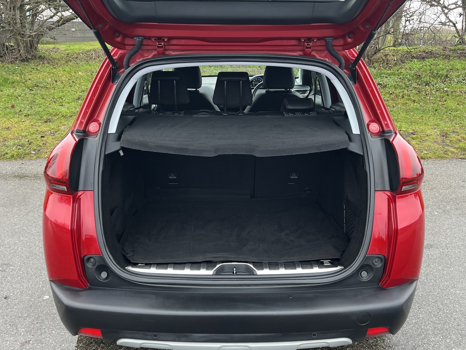 Used Peugeot 2008 2017 for sale - 78155418: Photo 9