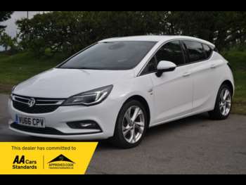Vauxhall, Astra 2015 (65) 1.6 CDTi BlueInjection SRi Euro 6 (s/s) 5dr