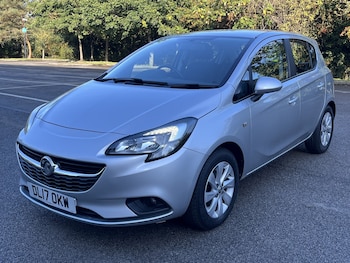 Vauxhall - Corsa