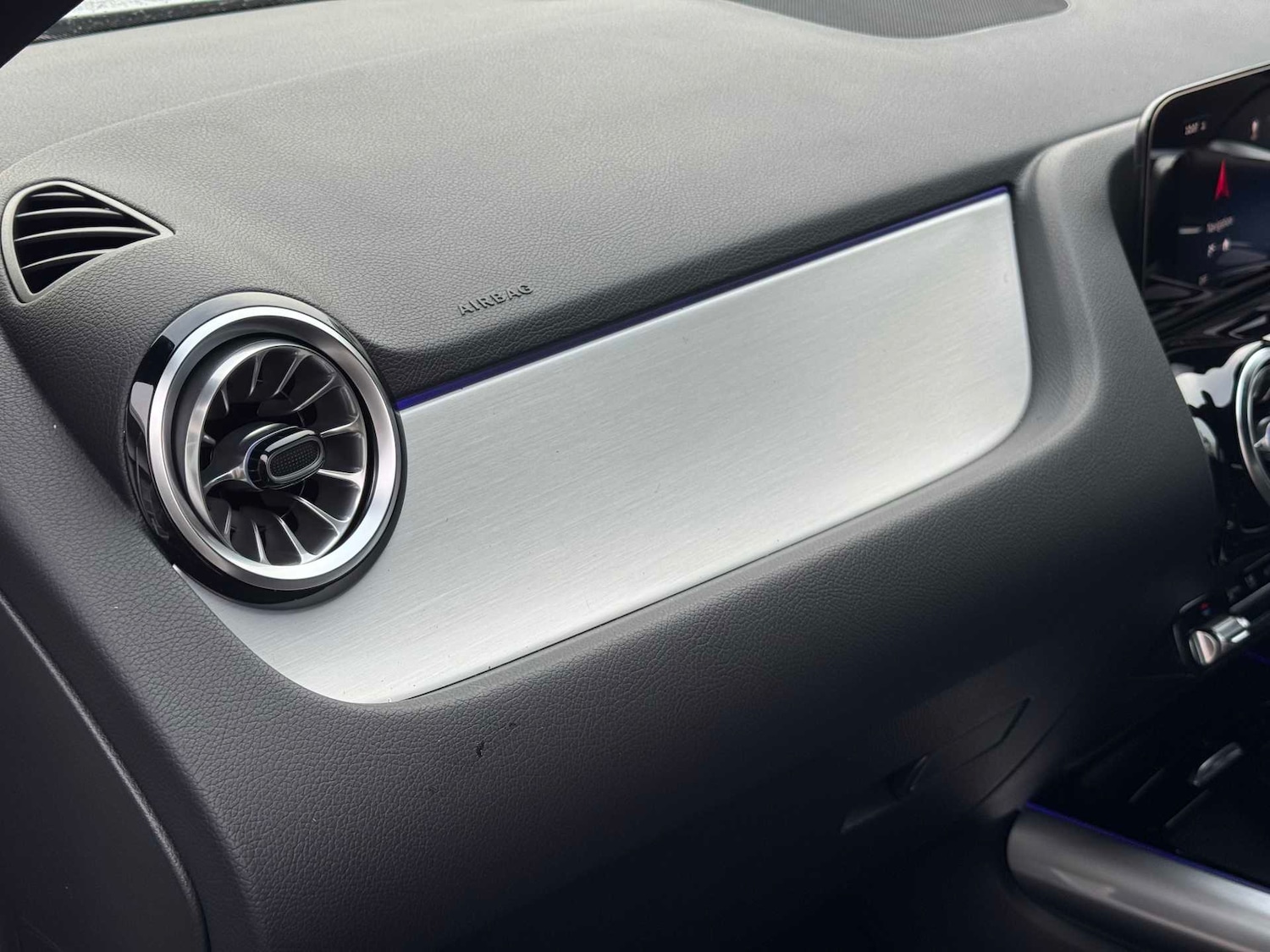 Used Mercedes-Benz GLA 2025 for sale - 77800088: Photo 18