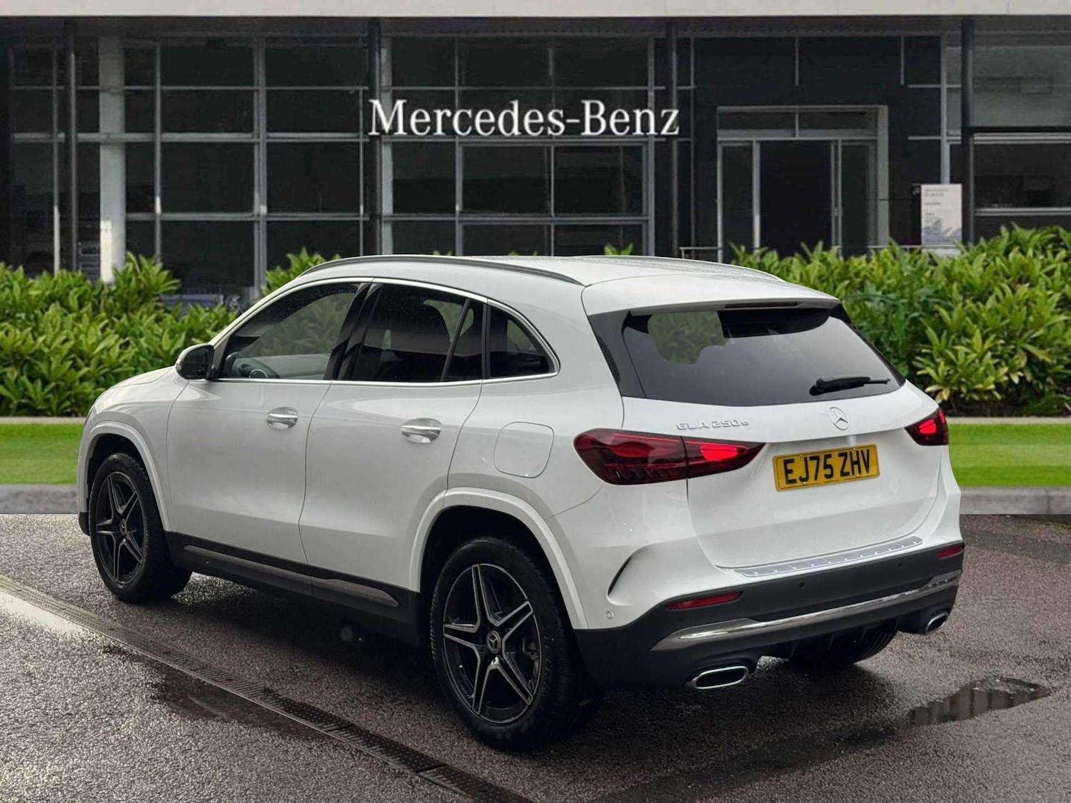 Used Mercedes-Benz GLA 2025 for sale - 77800088: Photo 8