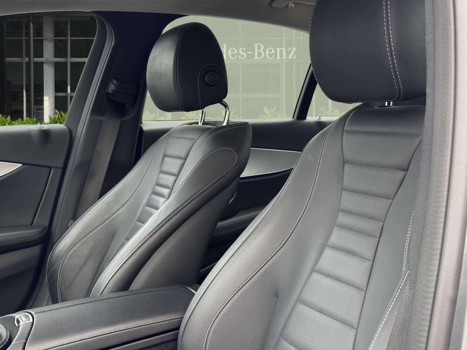 Used Mercedes-Benz E Class 2019 for sale - 76351571: Photo 17