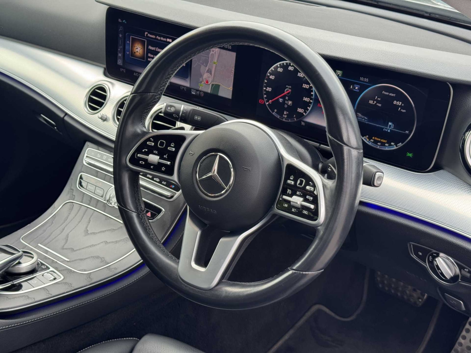 Used Mercedes-Benz E Class 2019 for sale - 76351571: Photo 31