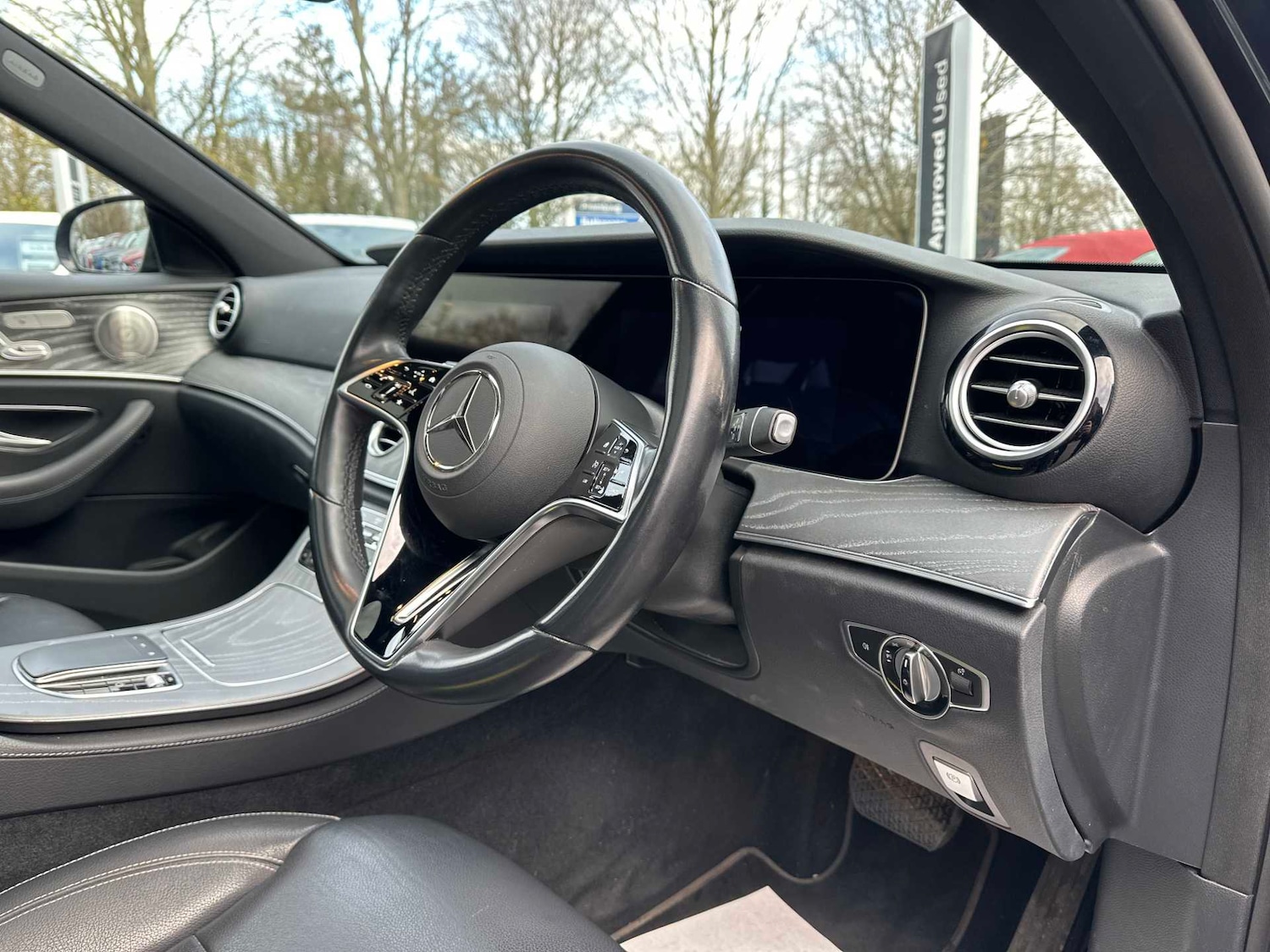 Used Mercedes-Benz E Class 2022 for sale - 76789448: Photo 11